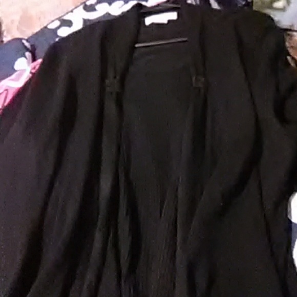 🖤Sag Harbor 2 Piece Sweater with Sequin Accents🖤 - Picture 4 of 8